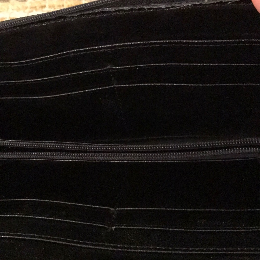 Black Genuine Leather Wallet - Picture 3 of 5